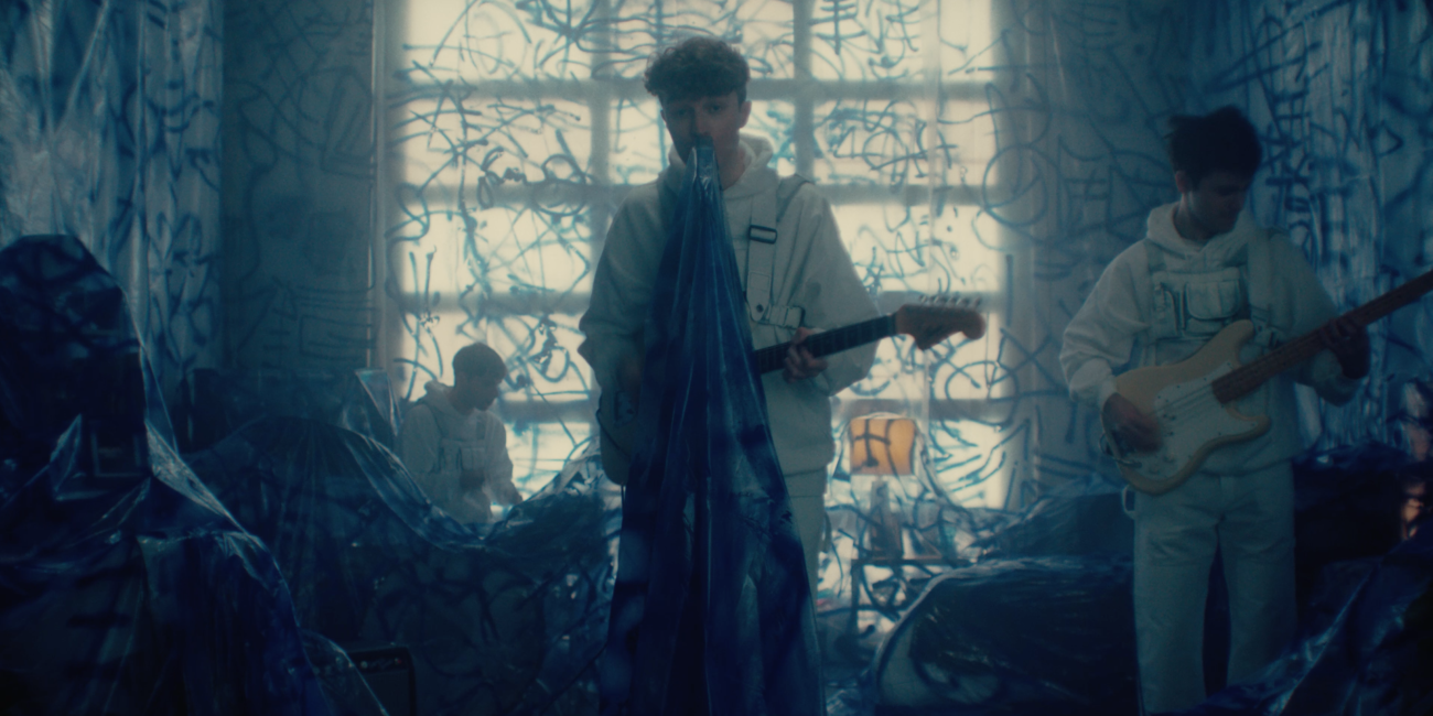 Daysormay music video Just Existing directed by Titouan Fournier
